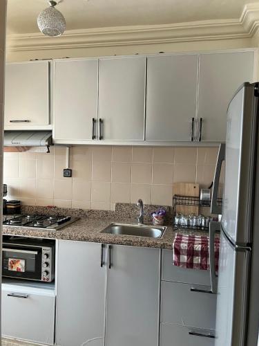 Typical Moroccan apartment & Wifi in Hay El Farah