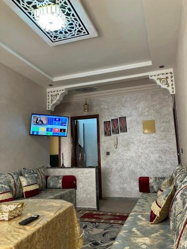 Typical Moroccan apartment & Wifi in Hay El Farah