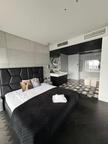 Black Pearl - Amazing City View, 130 sqm, Varsovie (photo 6)