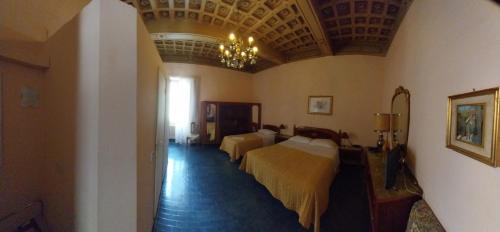 Triple Room image 10