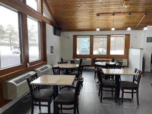 Comfort Inn Carrier Circle - image 8