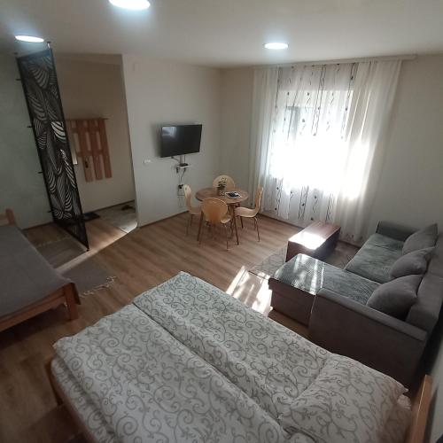 Létesítmények, BAN apartmani in Verbász