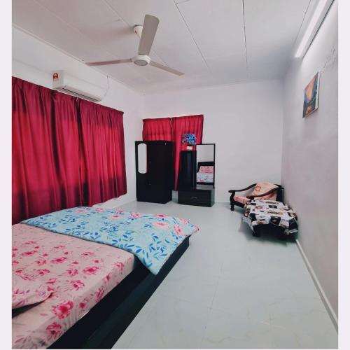 HomeStay with Serene Surrounding in Nibong Tebal