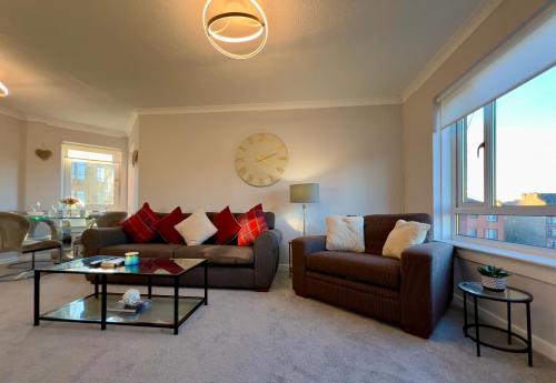 Chic & Cozy 2-Bed Flat in Glasgow - Free Parking, Glasgow (Foto 6)