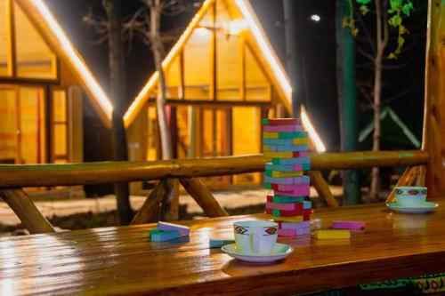 Restorāns, Eco-Himalayas Cottages - Tirthan Valley in Gushaini
