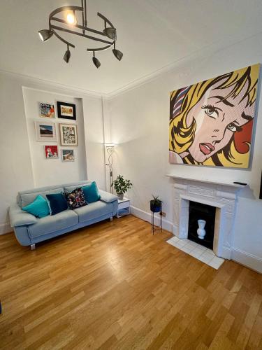Amazing holidays home with a terrace, Londýn (fotografie 2)