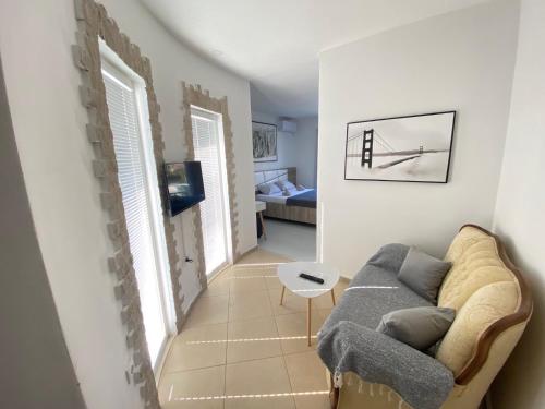 Apartment image 9