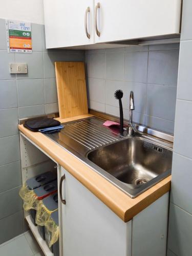 Comfortable two-room apartment in Milan, Milán (fotografie 11)