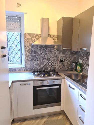 Kitchen, Sweet Escape Roma in Prima Porta