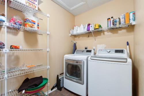 Chic Haven Nola in Lafitte