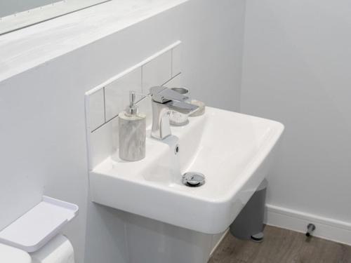 2 Bedroom Apartment with City View, Birmingham (fotografie 8)