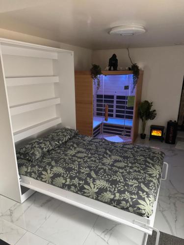 Jacuzzi sauna 5min pied gare in 萊米羅