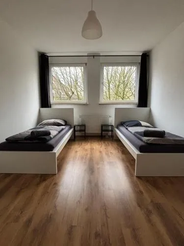 Case Four Boardinghouse mit Parkplatz, Küche, Waschmaschine und Trockner in Marl, Deutschland