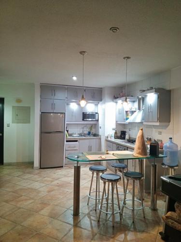 apartment in the guaira 20min from the airport in 카라벨레다