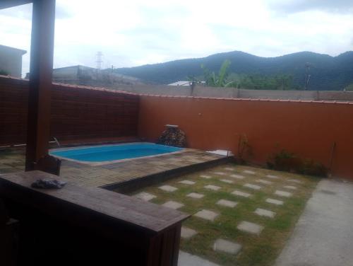 Casa com piscina sao Sebastião 2 – khách sạn tại Praia Canto O Mar
