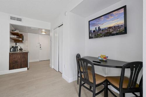 6165 CARRIER DR #1212 ORLANDO 1BED - image 4