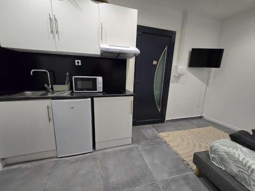 2 Studio Cosy Wifi a Meulan in Meulan-en-Yvelines