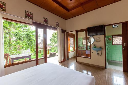 Pondok Hari Baik Room Type - Family Bungalow