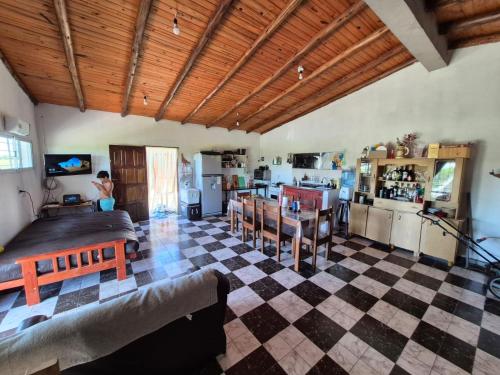 El Retoño (El Retono) in Esquina