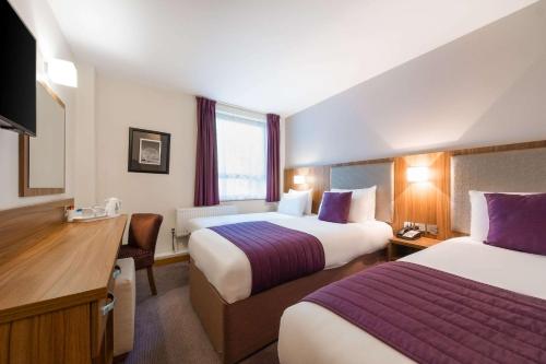 Quality Hotel Hampstead - image 9