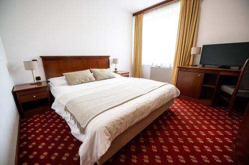 1 double bed