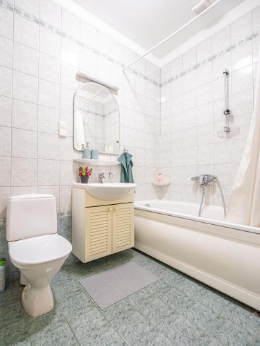 Spacious 2BR for 8 Guests, Quite Centre, Art Nouveau Riga Area, Riga (Foto 7)