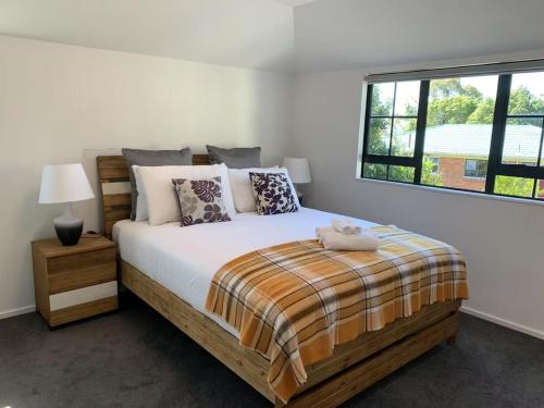 Sky Stars Serene Haven Villa at Mt Eden