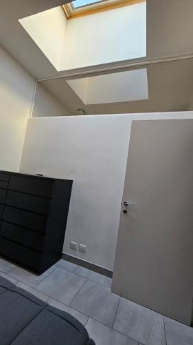 Elegant and modern apartment near the Metro, Hospitals, Lingotto Conference Centre and Valentino's Park, Турин (фото 9)