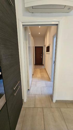 Elegant and modern apartment near the Metro, Hospitals, Lingotto Conference Centre and Valentino's Park, Турин (фото 7)