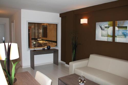 Hotel Playas de Torrevieja - image 3