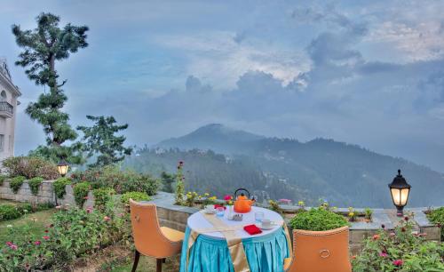 Surrounding environment, Club Mahindra Pristine Peaks, Naldehra in Mashobra