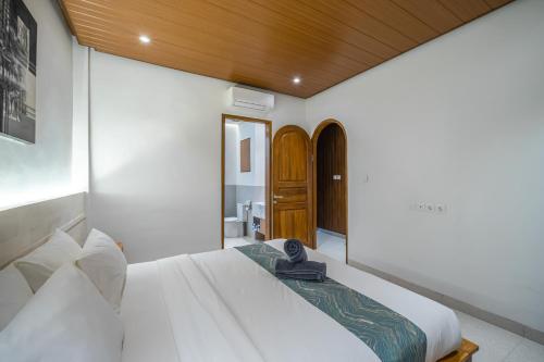 Villa Mogu - New Sophisticated 2 BR Villa 10 Min to The Beach - image 3