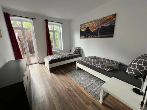 Möblierte Wohnung mit ruhiger Terrasse in bester Lage für Feriengäste und beruflich Reisende AW12A-I in Ottersberg, Deutschland