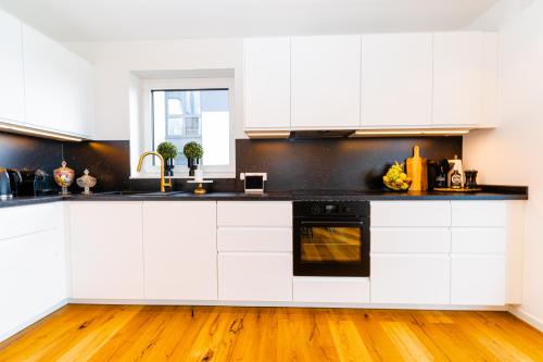 Facilities, VIP Suite with Panoramic Views in Weitersburg