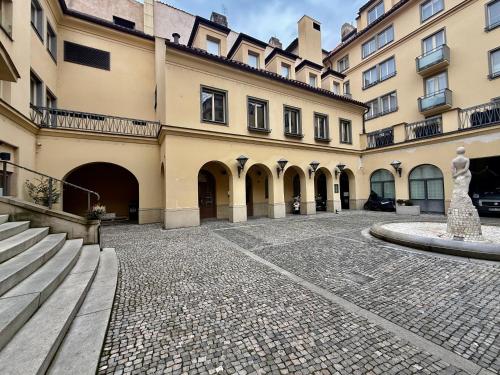 Unique Charles Bridge 2BDR Apartment. 3