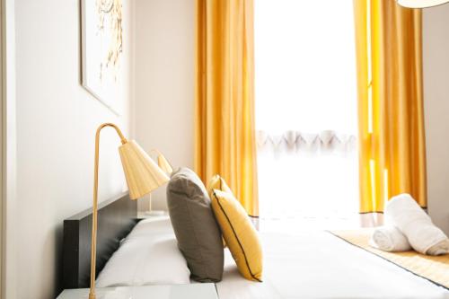 azz Apartamentos Torre de la Plata - image 4