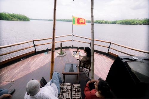Yathra Houseboat - image 5