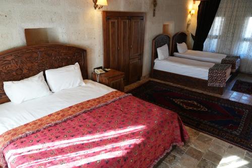 Avanos Suites Room Type - Deluxe Quadruple Room