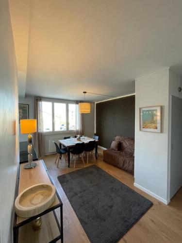 Au coeur de Chantilly, près de Paris et du Parc Astérix (Au coeur de Chantilly, pres de Paris et du Parc Asterix) in 尚特莉