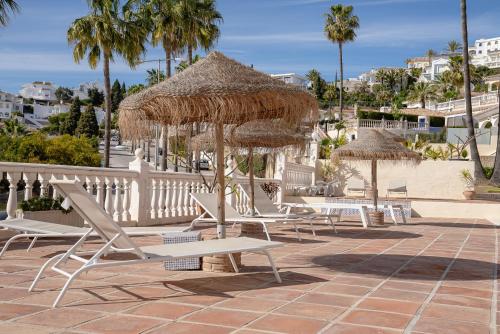 Two-Bedroom Apartment with Terrace and Sea View image 7
