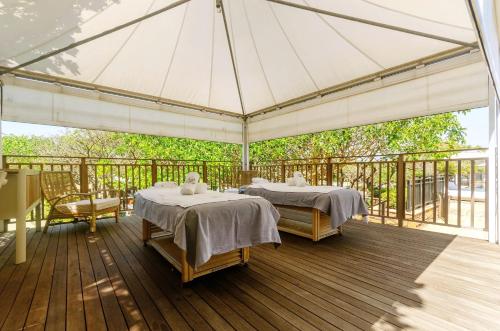עיסוי, Zimbali family room 10 in בליטו