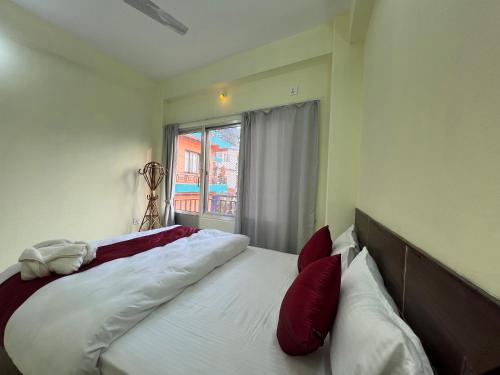 Hotel Karma Inn - image 5