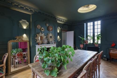 طعام و مشروبات, Malouinière Guillaume Onffroy (Malouiniere Guillaume Onffroy) in La Buzardiere