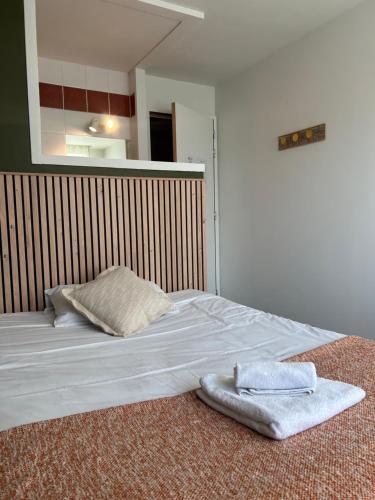Brit Hotel des Halles - image 11