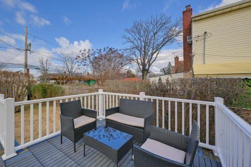 21 Mi to NYC Cozy Apt with Deck, Yard and Grill!