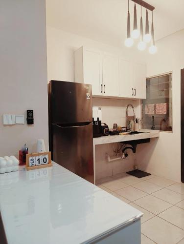 Kynergy Homestay - Relex Swimming Pool Wi-Fi - image 13