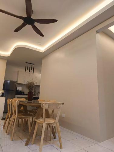 Kynergy Homestay - Relex Swimming Pool Wi-Fi - image 8