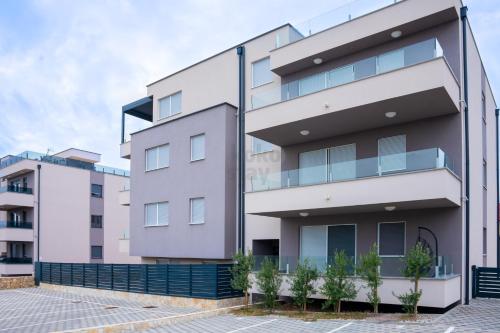 外部景觀, Sunny Mandre with terrace, 2 bedrooms, near beach in 曼德雷 (哥蘭)