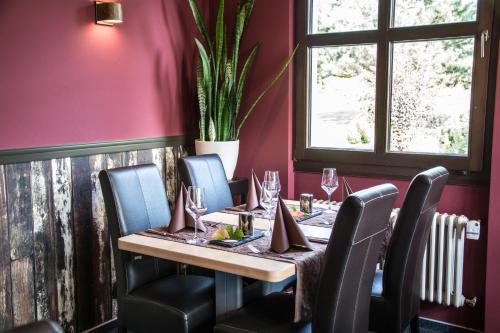 ห้องอาหาร, BurgStadt-Hotel in คาสเทลเลาน์