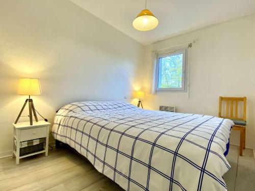 REF 042 Appartement T2 avec balcon et piscine Arzon REF 042 Appartement T2 avec balcon et piscine Arzon